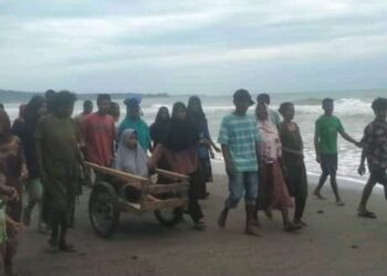 Gerobak Jadi Tranportasi Alternatif Untuk Pasien Di Kilmury