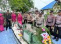 Kapolsek Geser Pimpin Upacara Ziarah Tabur Bunga